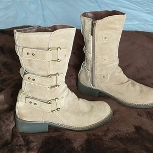 Clarks suede boots